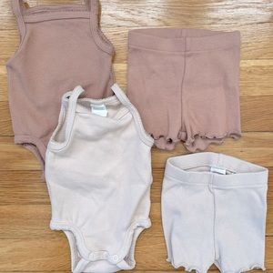 2 H&M Ribbed Newborn Sets - Bodysuit & Shorts